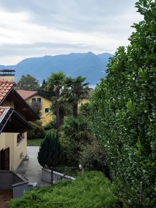 La Tua Villa Sul Lago - Casa Kollegger Luino Dış mekan fotoğraf