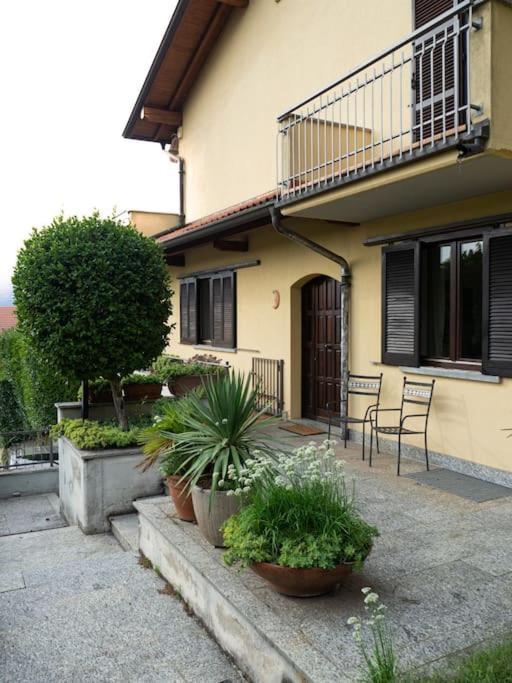 La Tua Villa Sul Lago - Casa Kollegger Luino Dış mekan fotoğraf