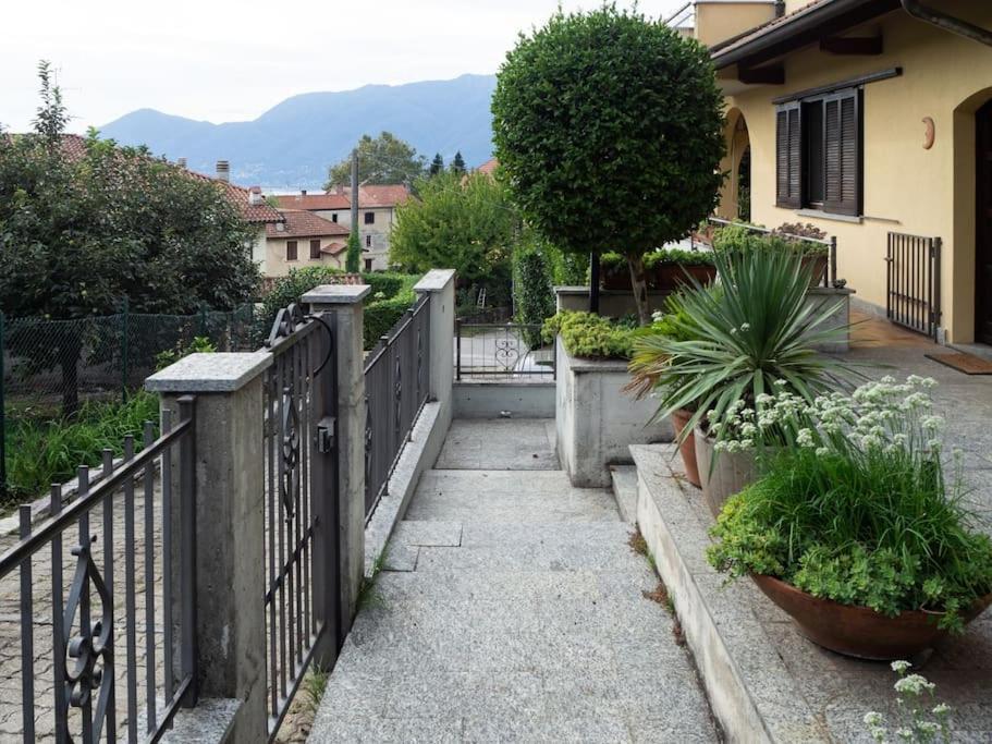 La Tua Villa Sul Lago - Casa Kollegger Luino Dış mekan fotoğraf