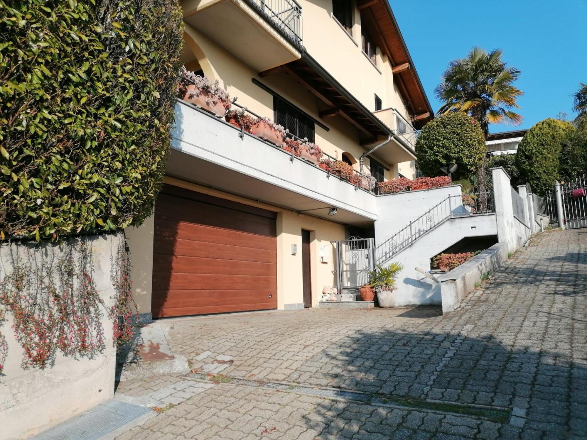 La Tua Villa Sul Lago - Casa Kollegger Luino Dış mekan fotoğraf